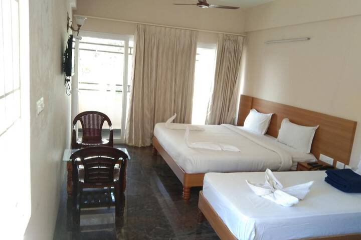 Room 21 of 48