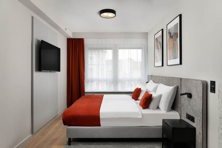 Room 21 of 59
