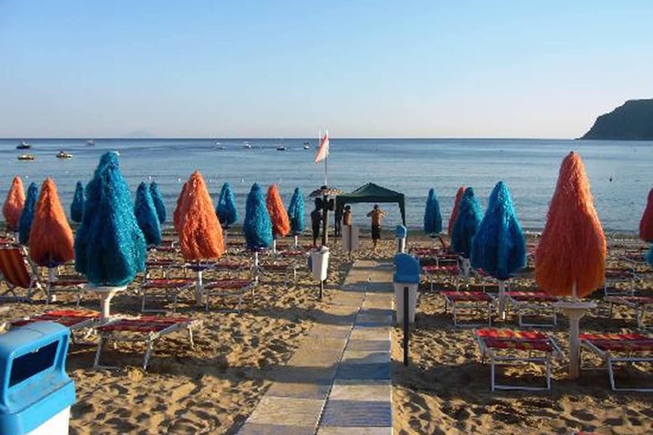 Beach 28 of 36