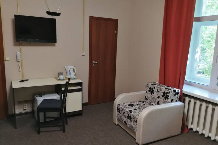 Room 21 of 94
