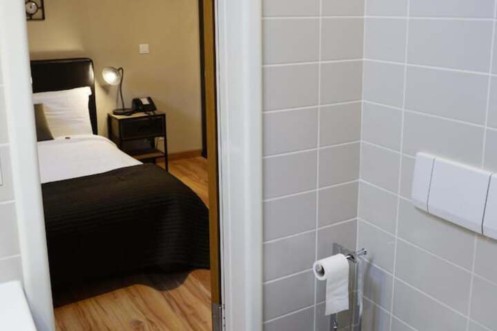 Room 35 of 45