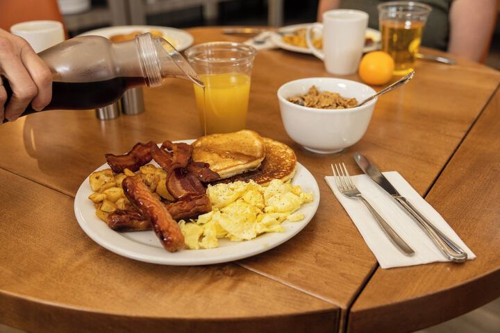 Breakfast buffet