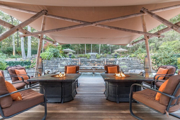 Property Grounds 43 of 58