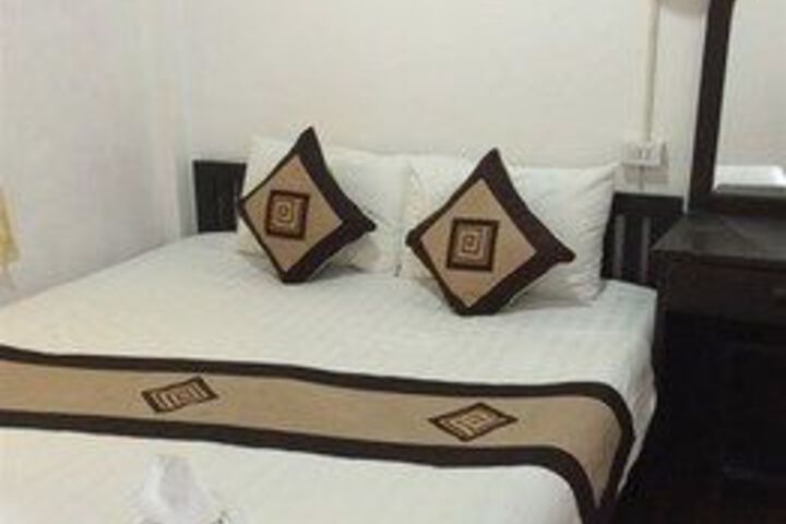 Room 15 of 46