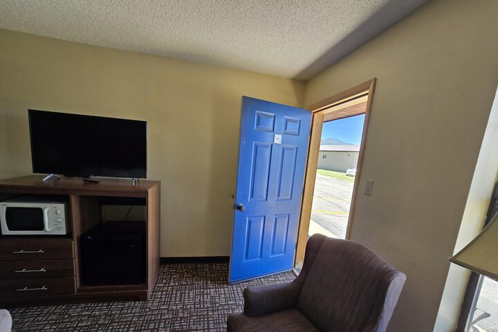 Room 11 of 79