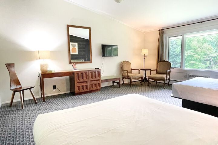 2 Double Beds (2 of 7)
