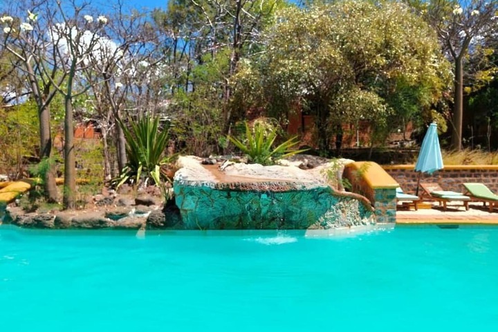 Pool 6 of 13