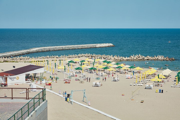 Beach 225 of 230