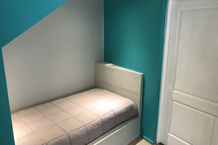Room 10 of 55