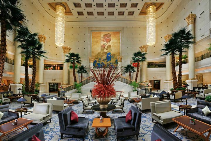 Guest Lobby
