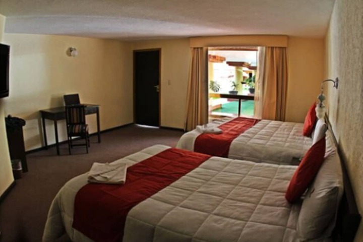 Room 19 of 64