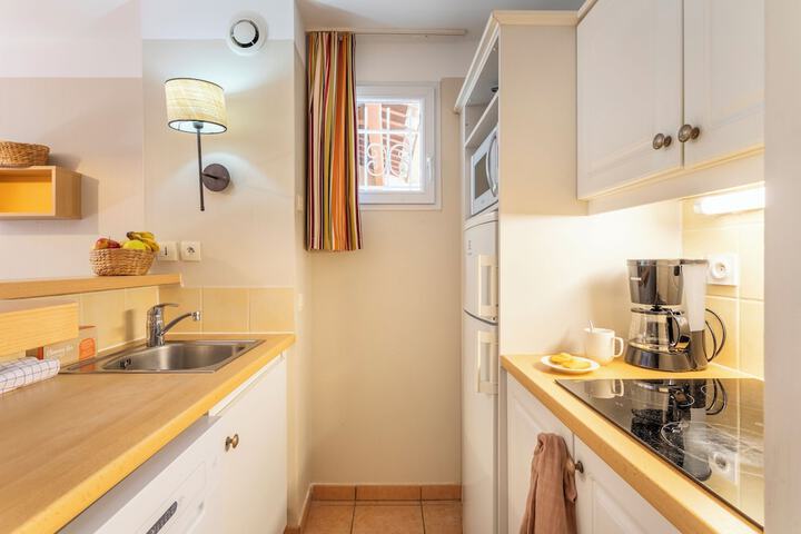 Private kitchenette