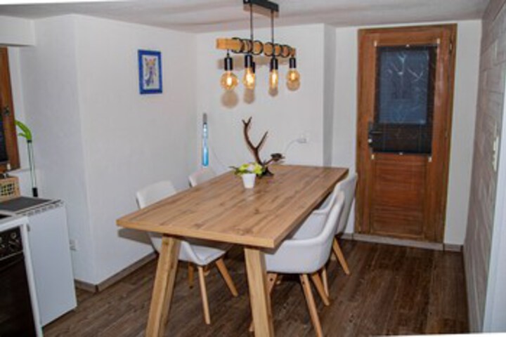 Room 20 of 64