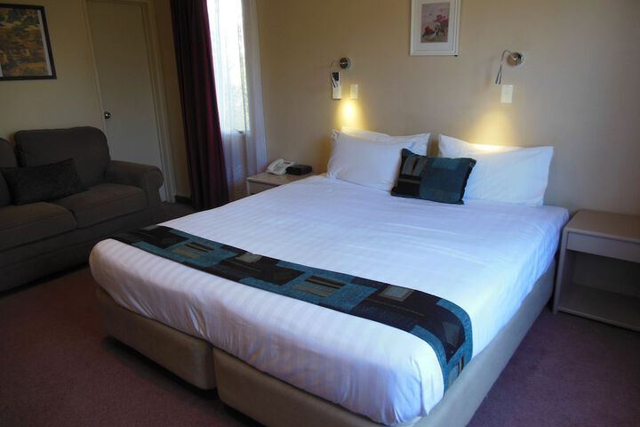 Room 7 of 69