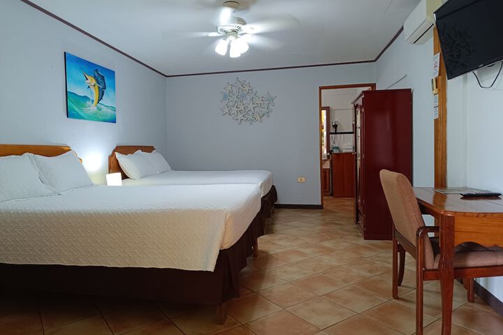 Room 21 of 97