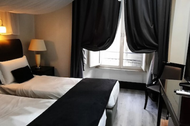 Room 41 of 79