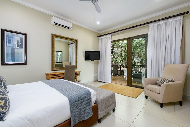 Room 4 of 87