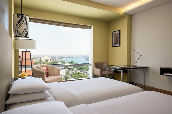 Room 42 of 88
