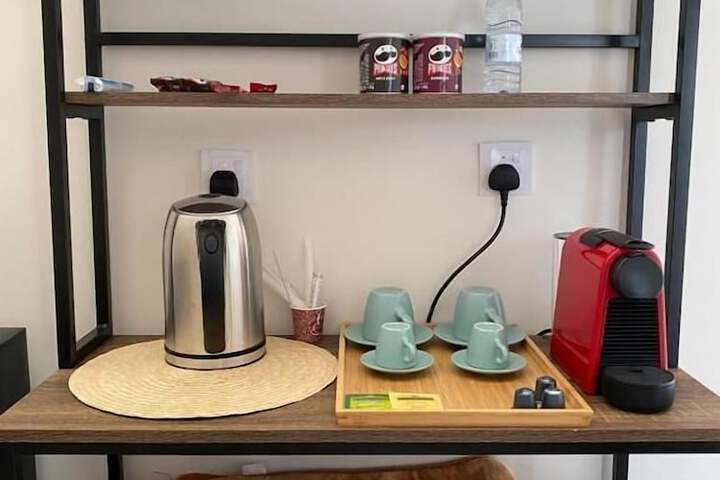 Breakfast/Coffee Service 15 of 51