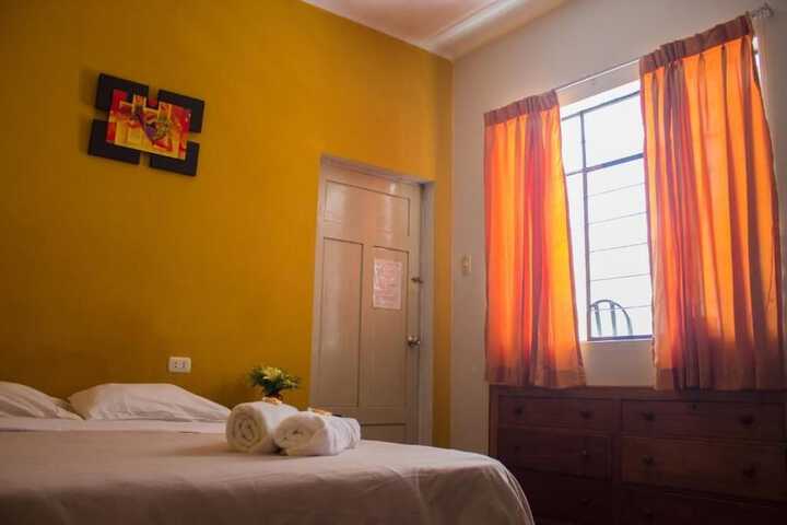 Room 2 of 9