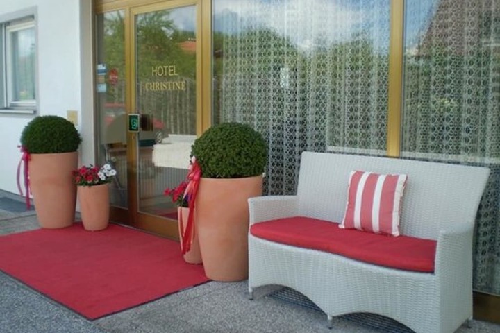 Hotel 2 of 45
