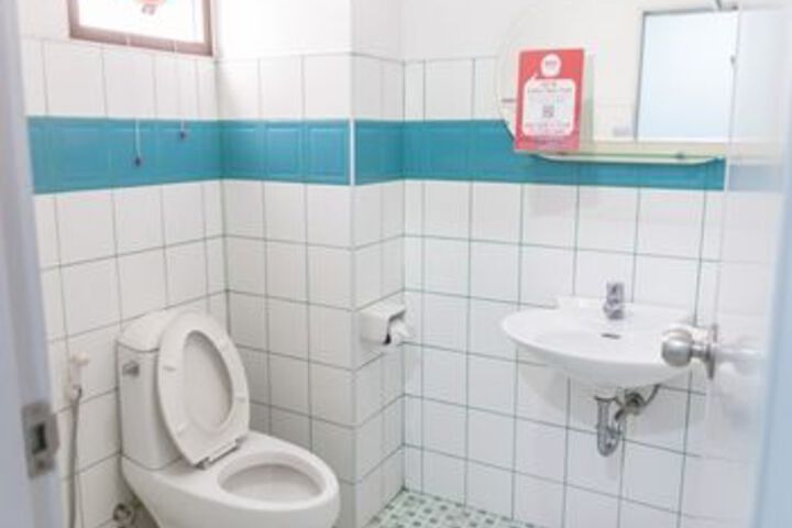 Room 7 of 26
