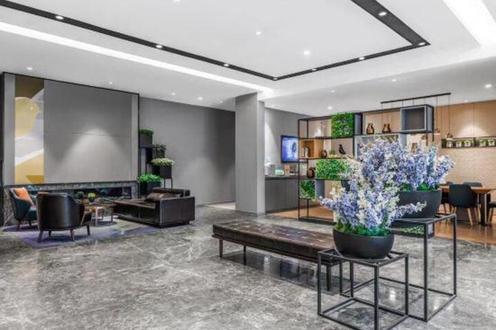 Rujia business travel hotel Weifang Dongfeng East Stret century Taihua store