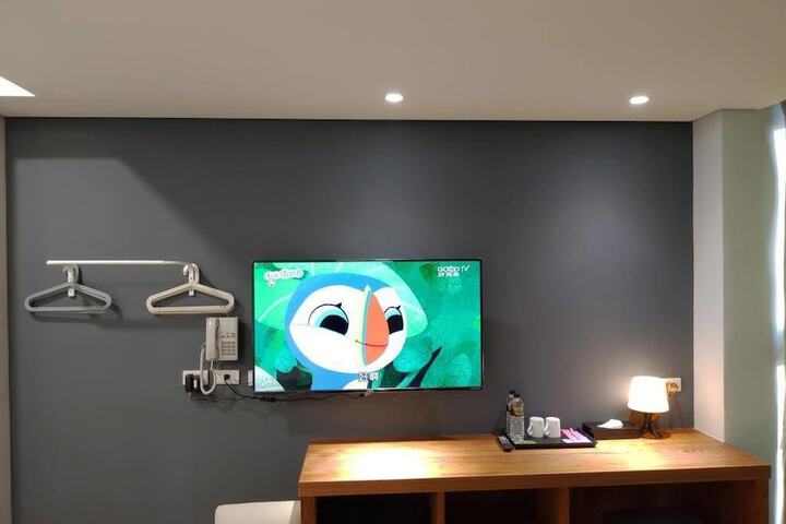 Room 46 of 62