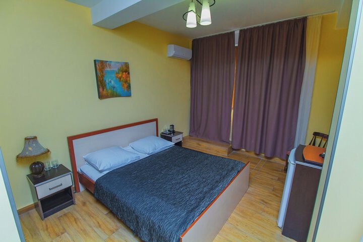 Room 21 of 57