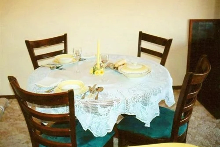 Dining 10 of 14