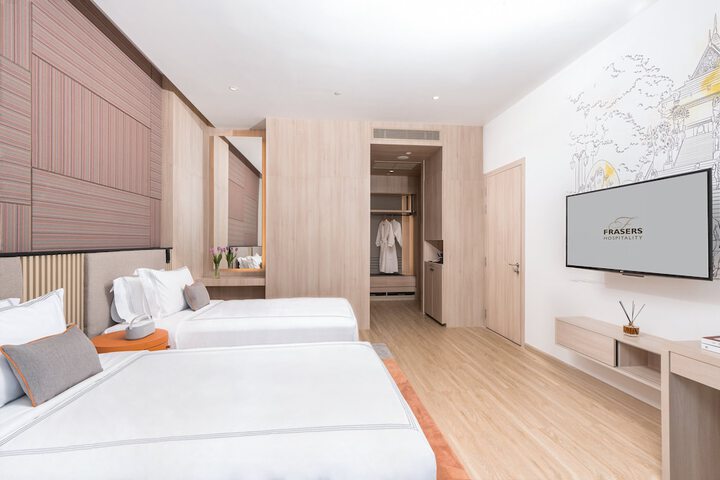 Room 10 of 75