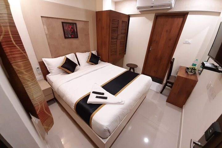 Room 17 of 72