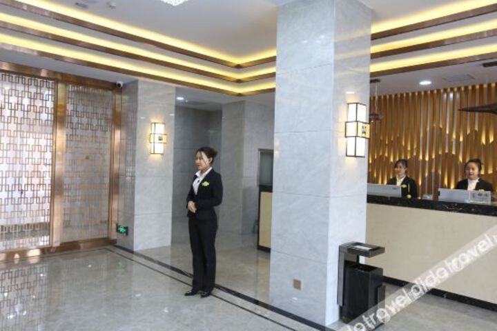 Hotel Interior 13 of 18