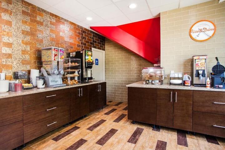 Breakfast buffet