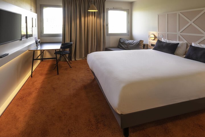 Room 18 of 61