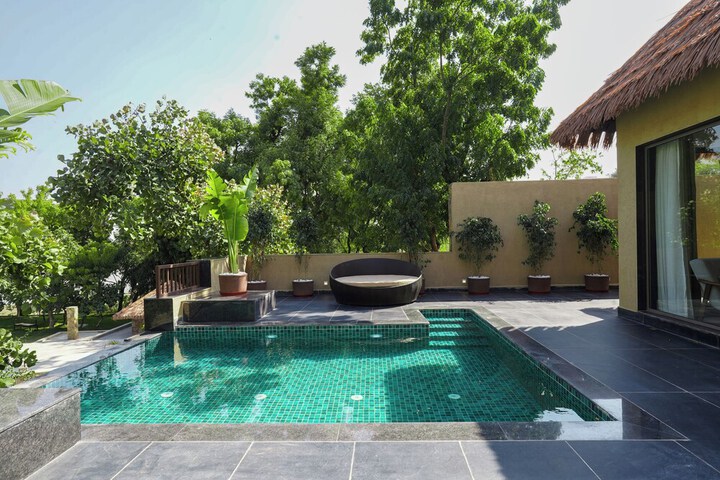 Pool 22 of 73