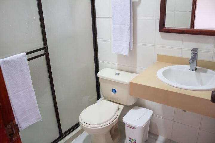 Room 16 of 20