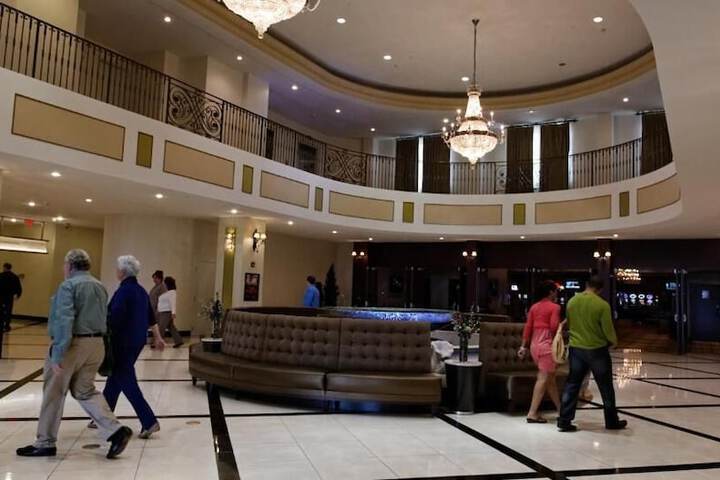 Lobby Photos