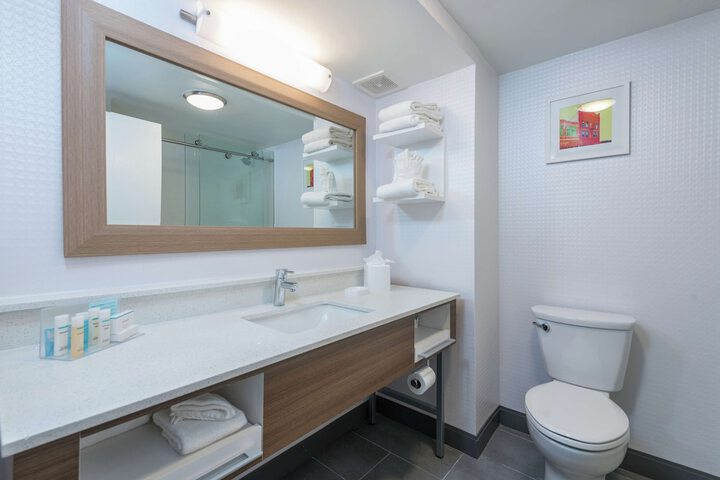 Bathroom shower