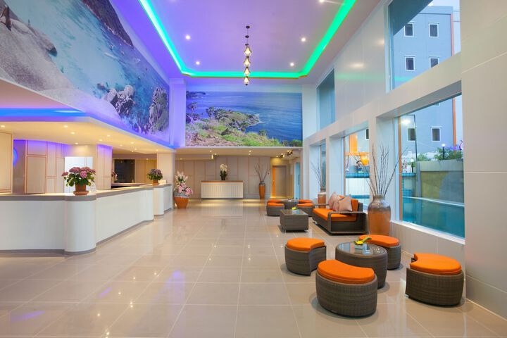 Hotel Interior 7 of 138