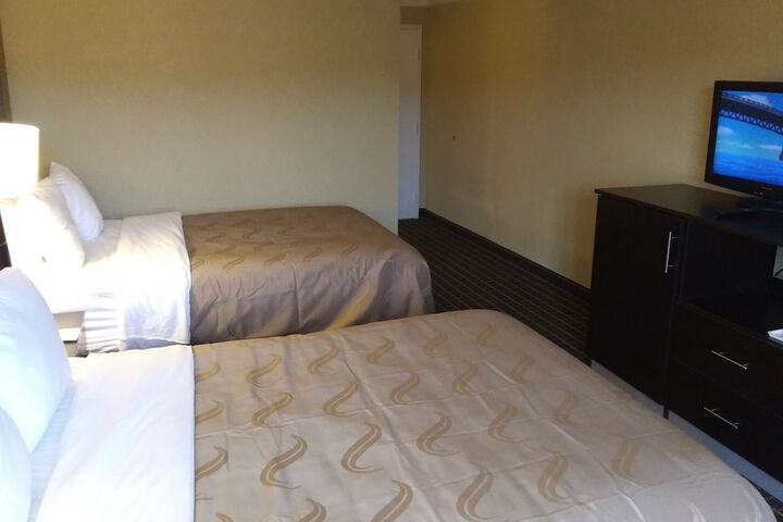 2 Double Beds (4 of 29)