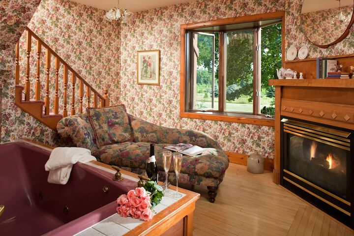 Room 15 of 52