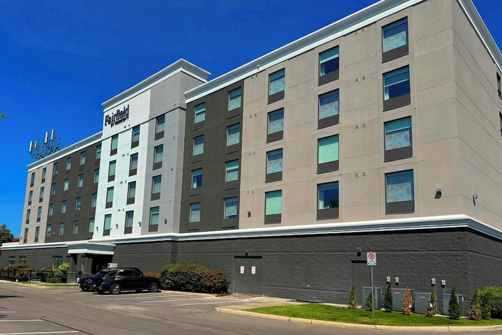 Hotel 74 of 74