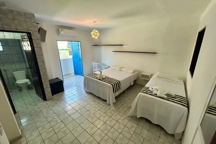 Room 8 of 21
