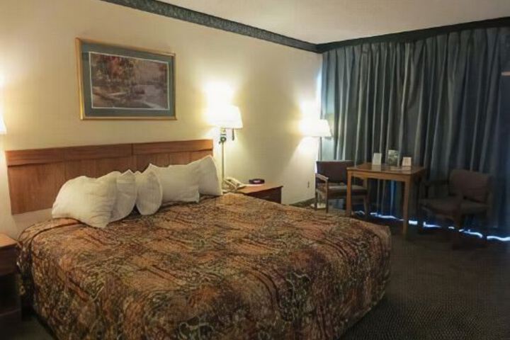 Americas Best Value Inn & Conference Center