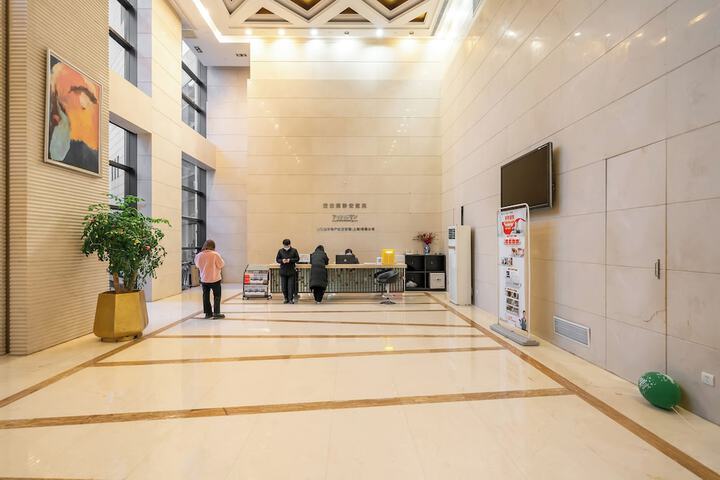 Hotel Interior 4 of 79