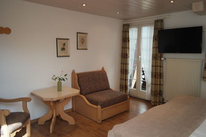 Room 38 of 65
