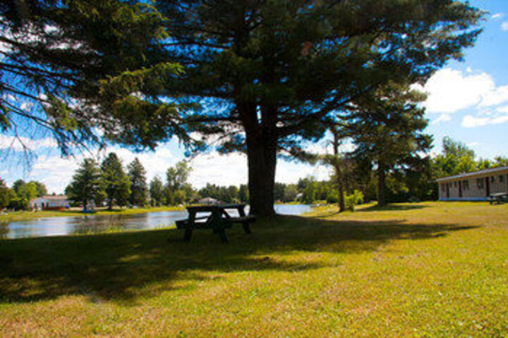 Property Grounds 21 of 27