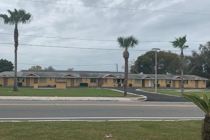 Property Grounds 19 of 30