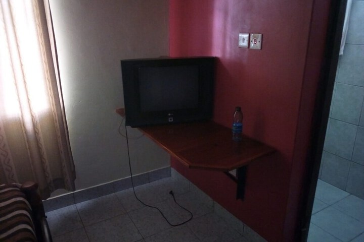 Room 7 of 31